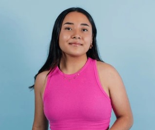 Camila Morales - Compradora de Facebook