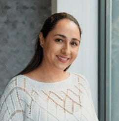 Daniela Castro- Compradora de TikTok